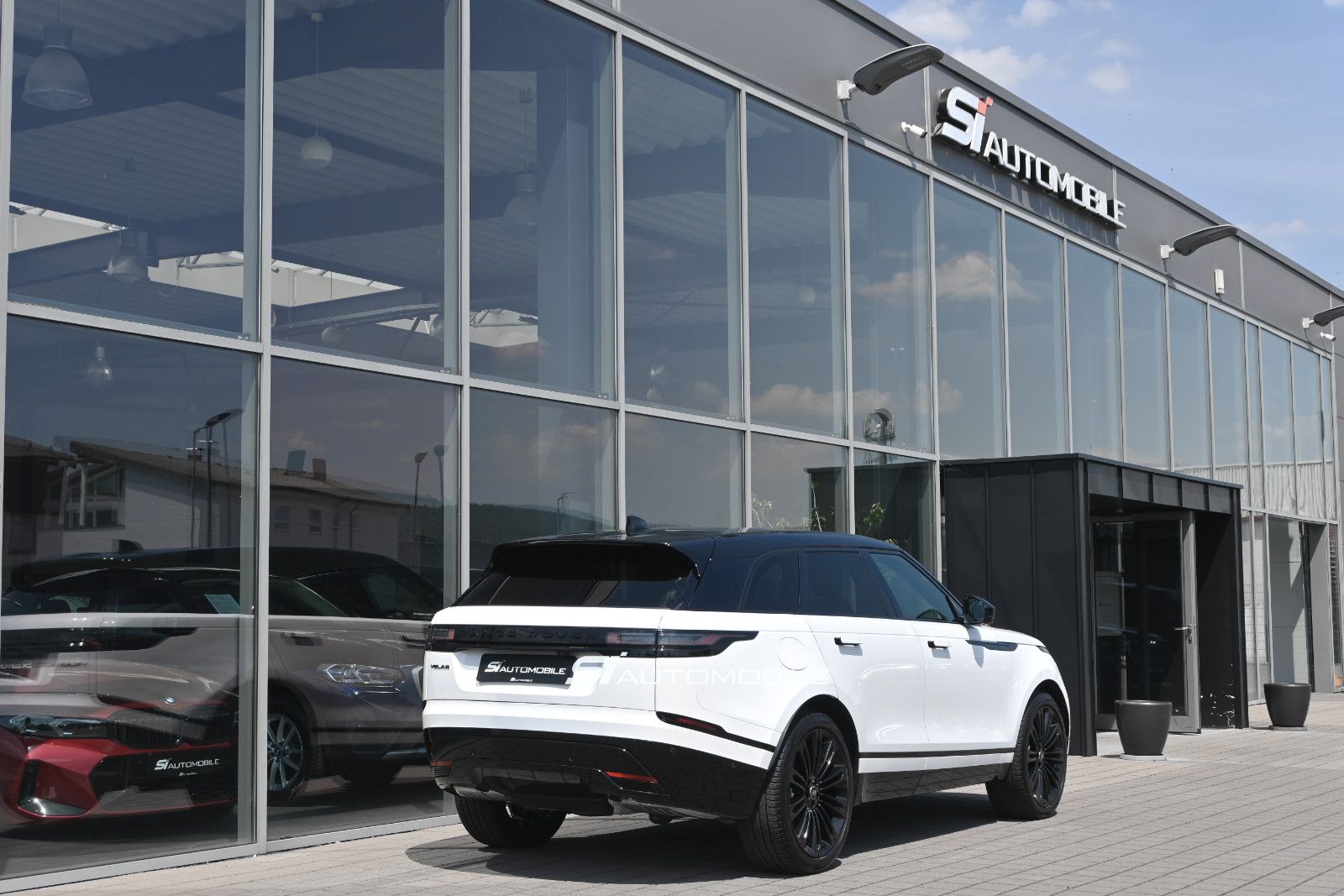 Fahrzeugabbildung Land Rover Range Rover Velar D300 DYNAMIC HSE °UVP 112.884€