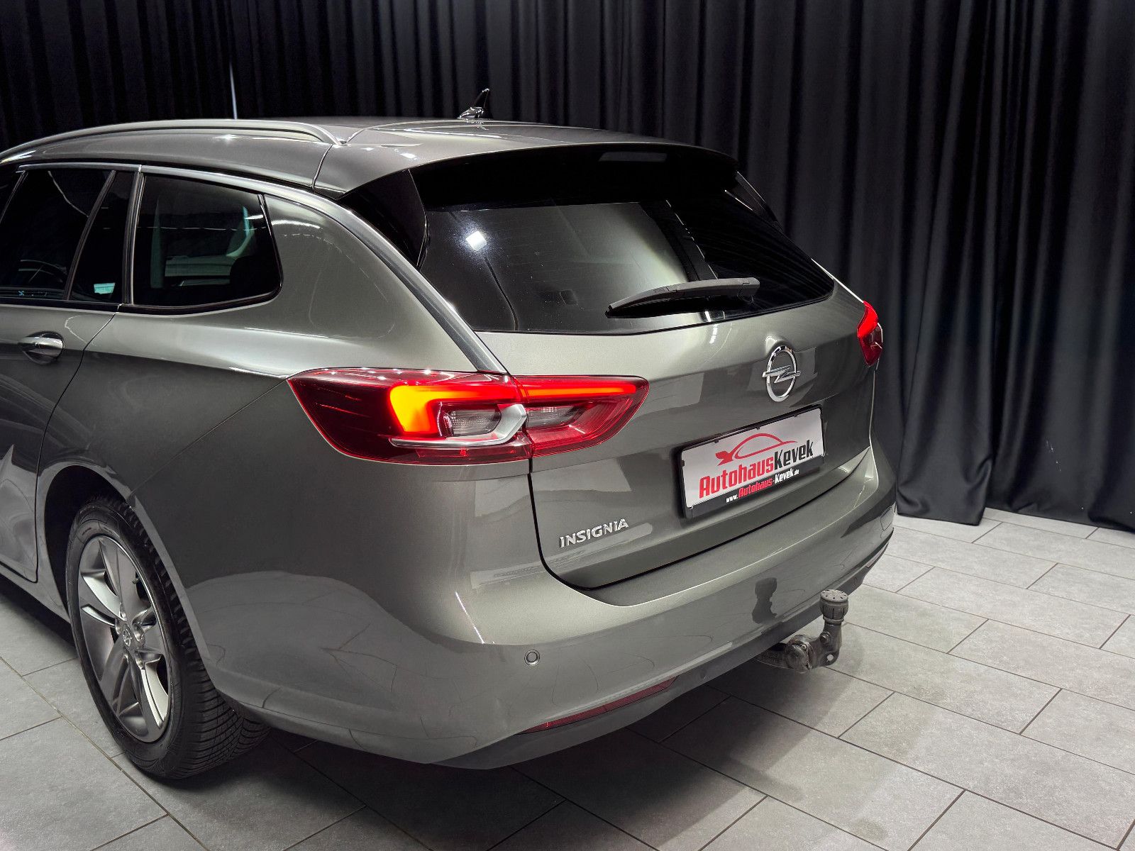 Fahrzeugabbildung Opel Insignia B Sports Tourer Dynamic|KAMERA|AHK