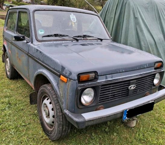 Lada Niva 1.7i