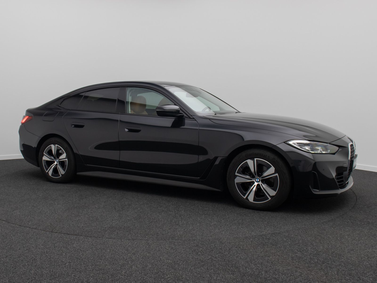 Fahrzeugabbildung BMW 420 Gran Coupé HUD Kamera DAB H/K Glasdach Leder