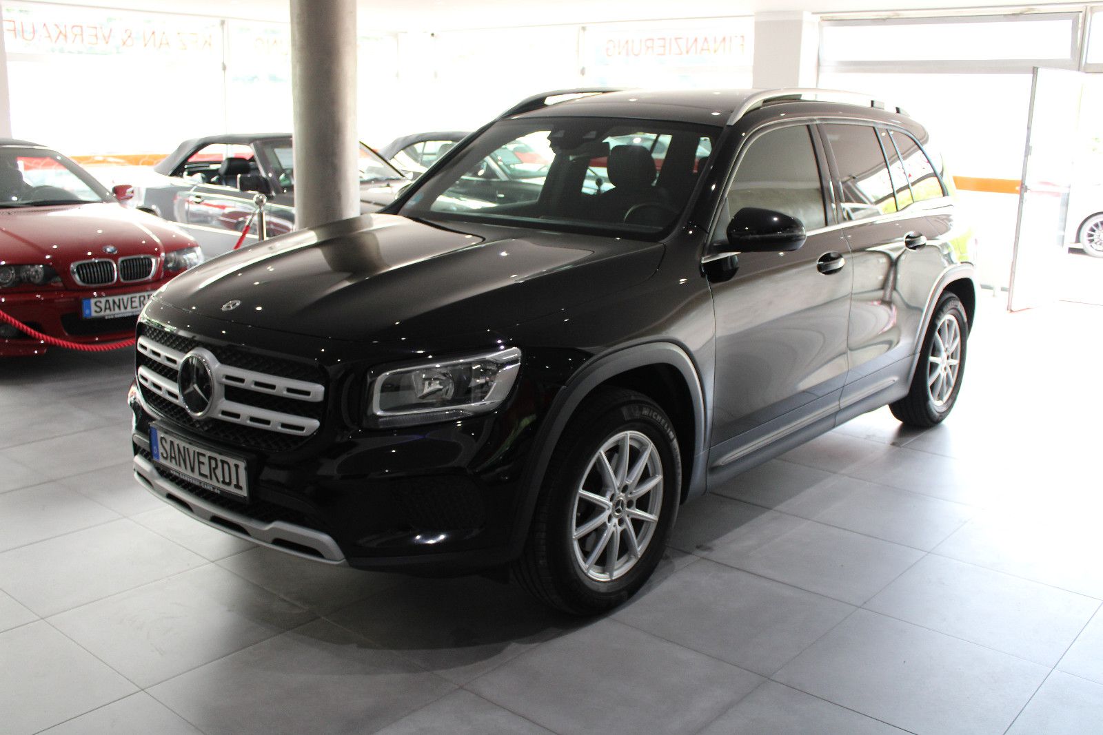 MERCEDES-BENZ GLB 180 d DCT SPORTPAKET PANORAMA ACC *I.HAND*