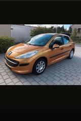 Peugeot 207 1.4 Benzin - gebrauchte Peugeot 207 aus dem Jahr 2006