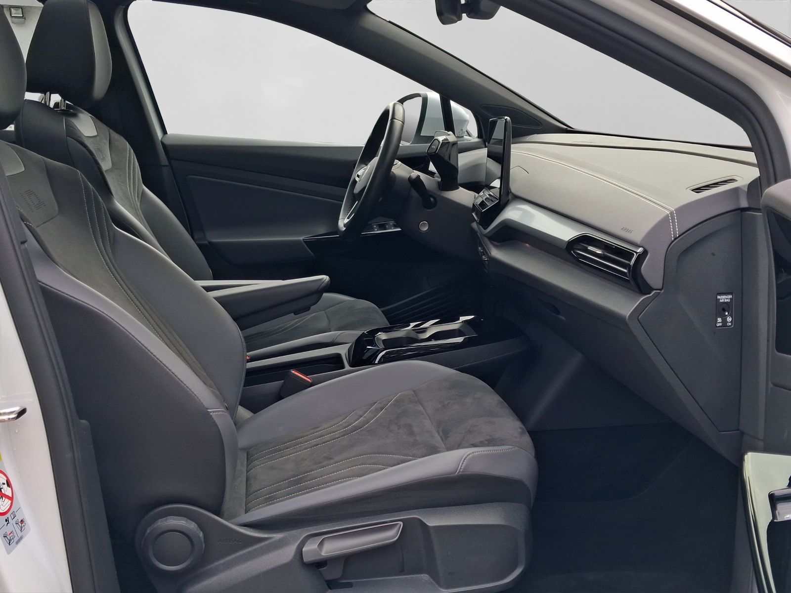 Volkswagen ID.5 PRO PANO AHK SPORTPAKET MATRIX foto 4