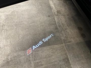 Audi RS4 Avant 2.9 TFSI quattro*HUD*Navi*Klima*SHZ*BT