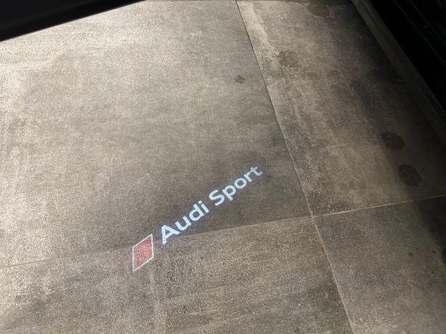 Audi RS4 Avant 2.9 TFSI quattro*HUD*Navi*Klima*SHZ*BT