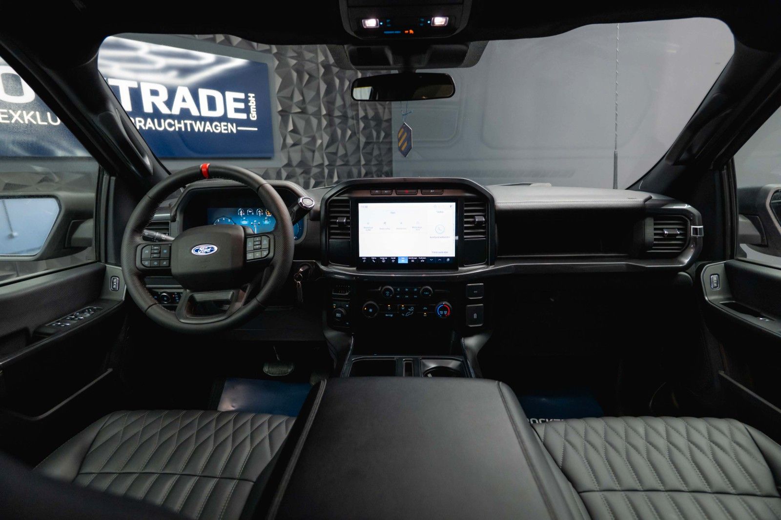 Fahrzeugabbildung Ford F150 5.0L V8 4x4 Offroad SuperCrew RAPTOR 19%