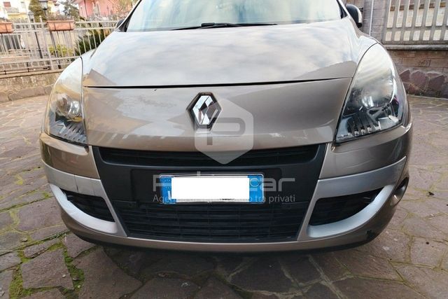 Renault RENAULT Scénic X-Mod 1.5 dCi 110CV Dynamique