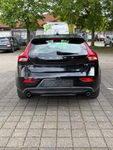 Volvo V40 T3 Geartronic Momentum Momentum - Volvo V40 Limousine Momentum mit Benzin-Antrieb