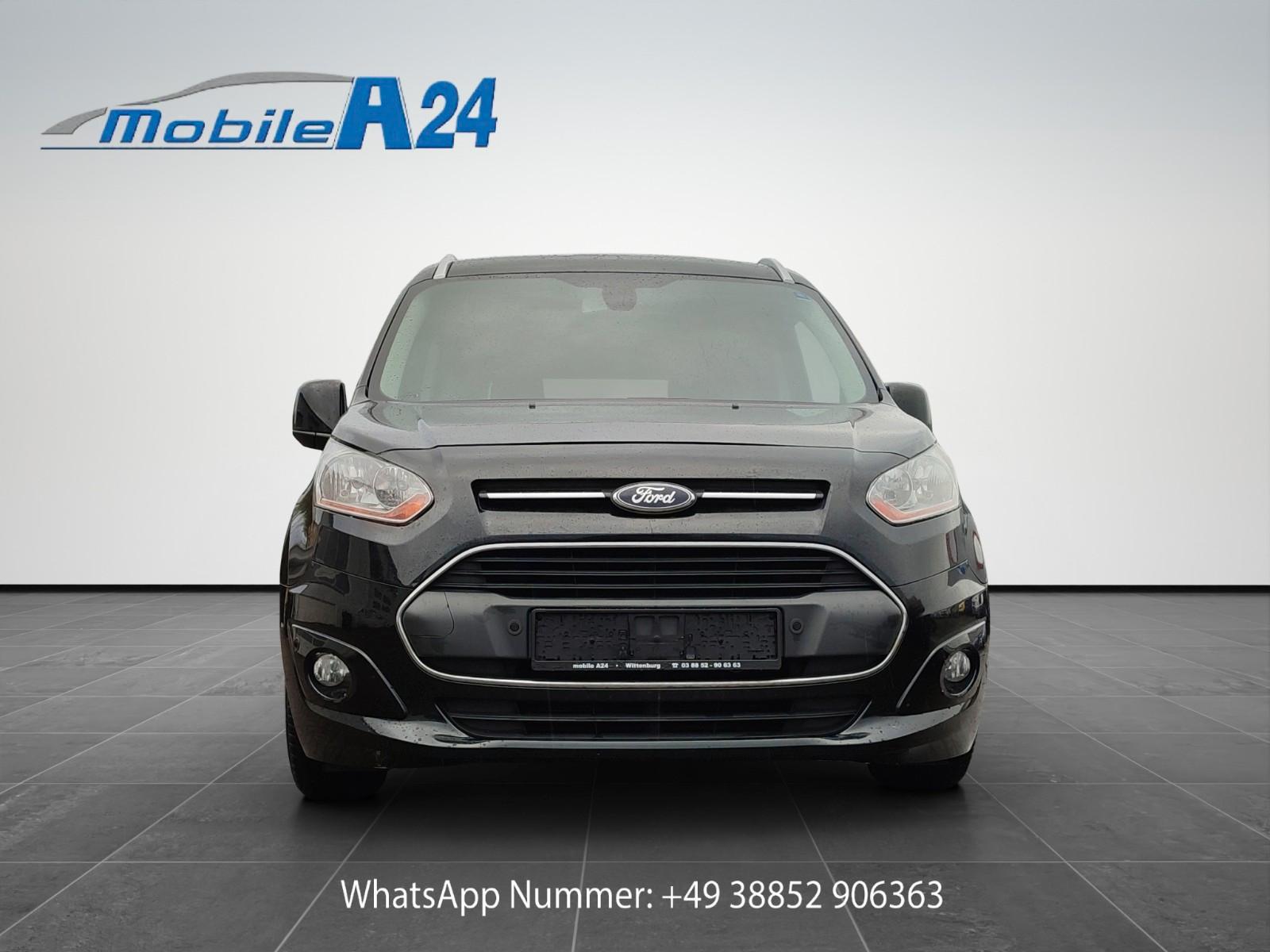 Ford Tourneo Connect Titanium AHK PANORAMA