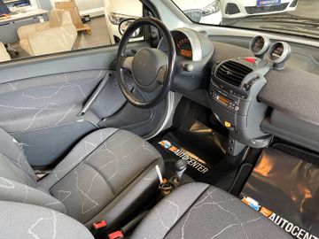 MYAUTOCENTER – Gebraucht- und Jahreswagen mit Werkstattservice in Pfaffenhofen Smart ForTwo fortwo coupe Basis *Radio*Klima*