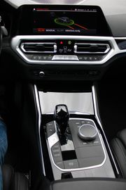 BMW 318 - 8