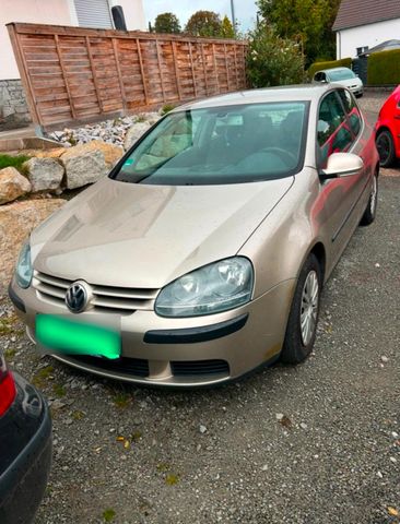 Volkswagen VW Golf 1.6 FSI