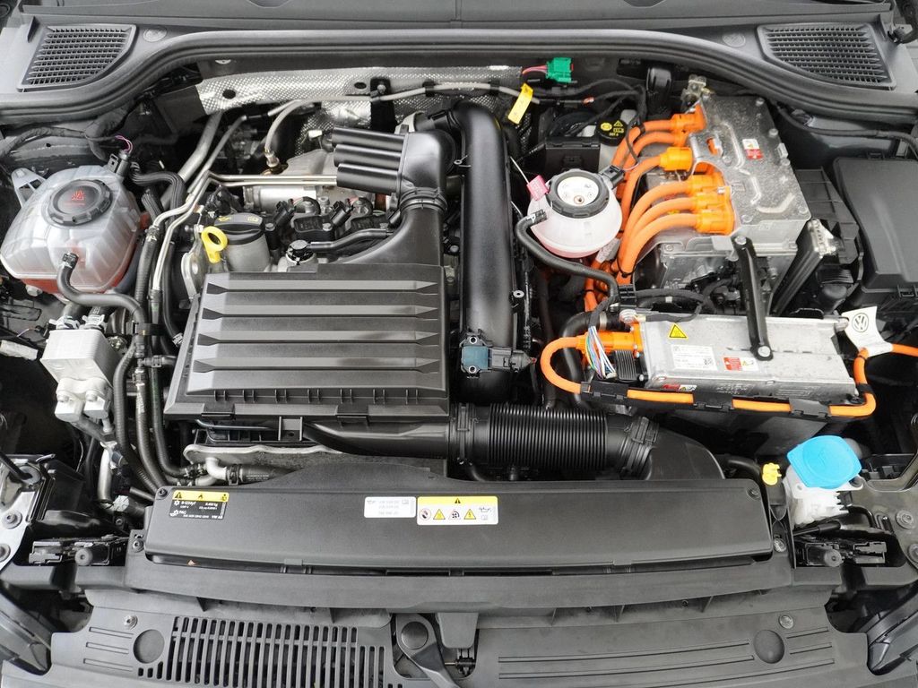 Volkswagen Golf 1.4 eHybrid GTE sitzheizung | LMF | navi |