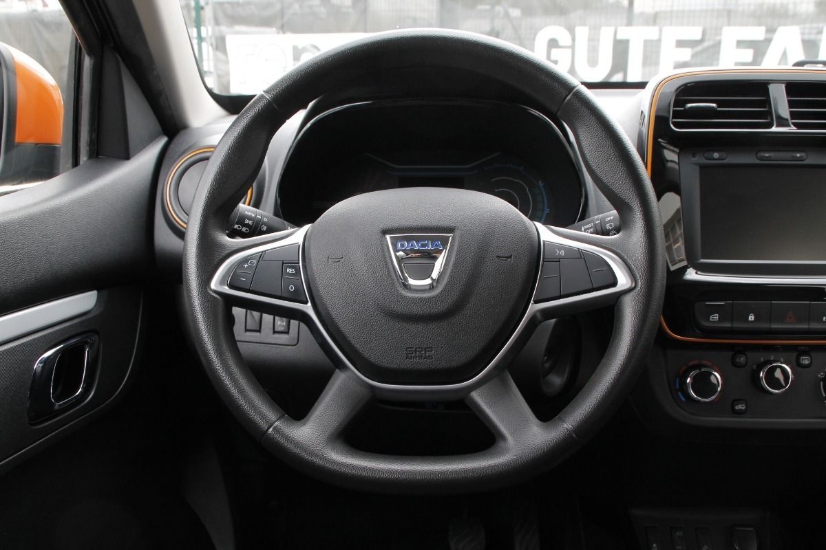 Fahrzeugabbildung Dacia Spring Electric Comfort Plus
