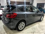 BMW 218 Active Tourer Sport Line/LED/Navi - BMW 2er Reihe mit Diesel-Antrieb: Limousine