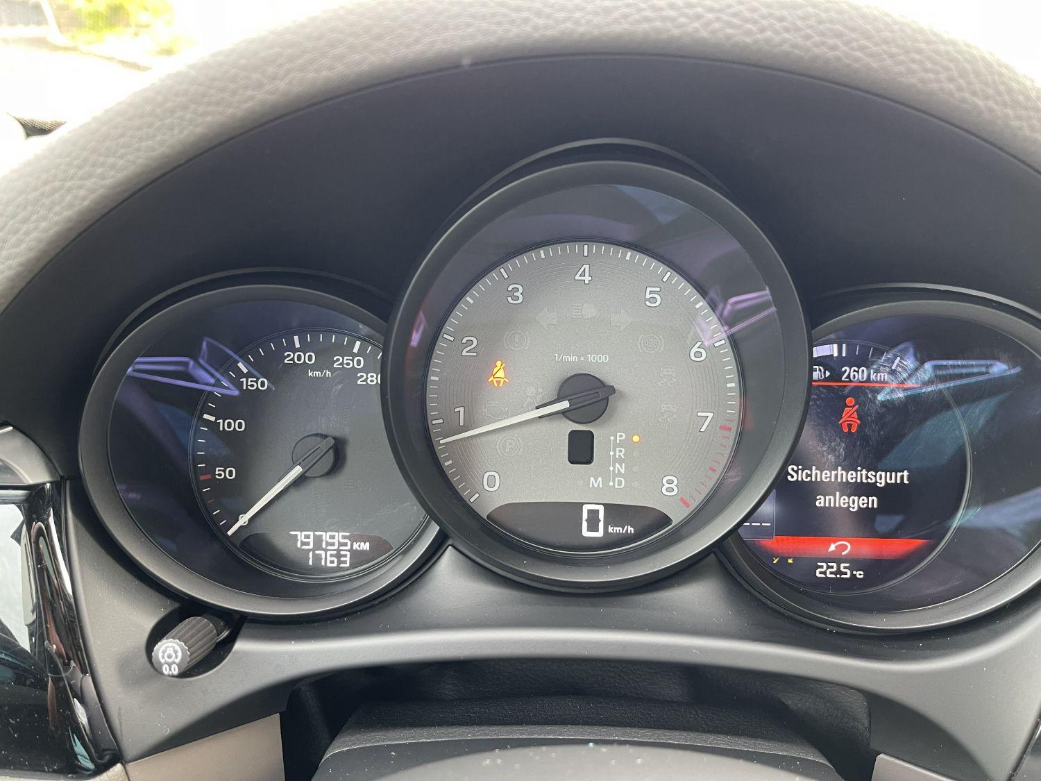 Porsche Macan S+Kreide+ACC+Pano+Luft+AHK+Approved+NP110