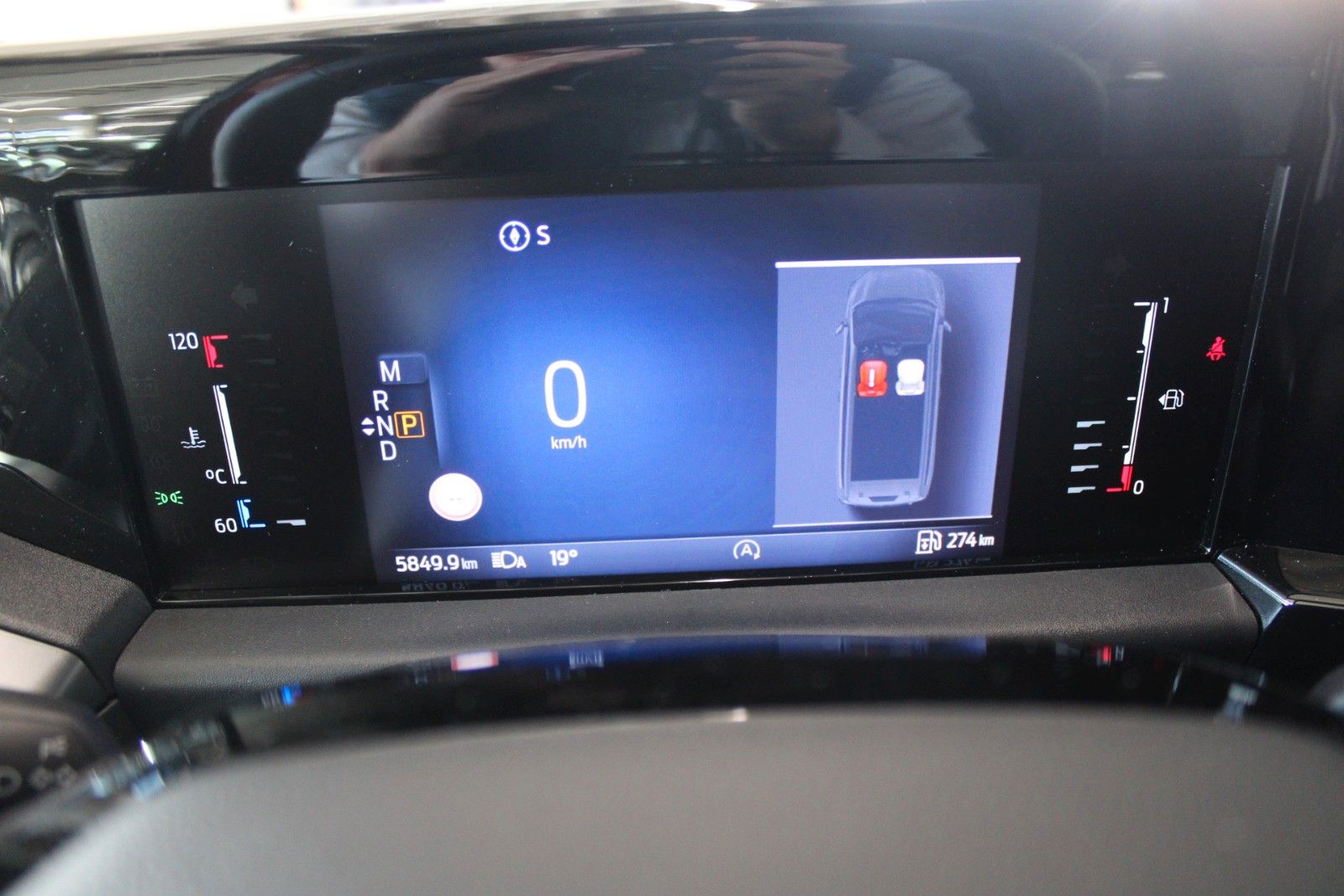 Fahrzeugabbildung Ford NUGGET L1 Titanium Aut. MARKISE + Aufstelldach