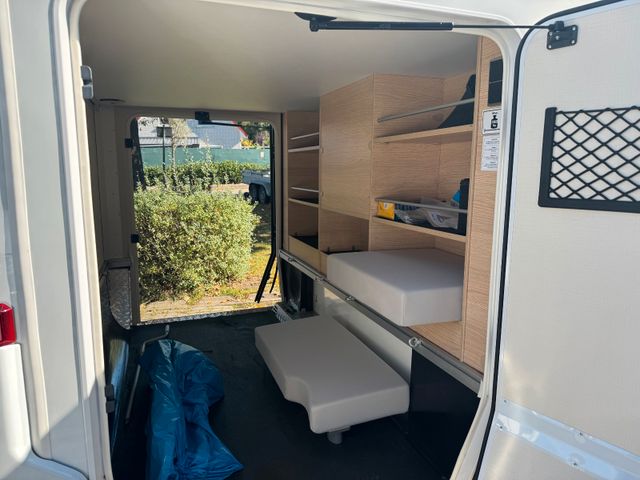 HYMER / ERIBA / HYMERCAR B MC T 550 White Line-Mercedes-Autom-Solar-Distr