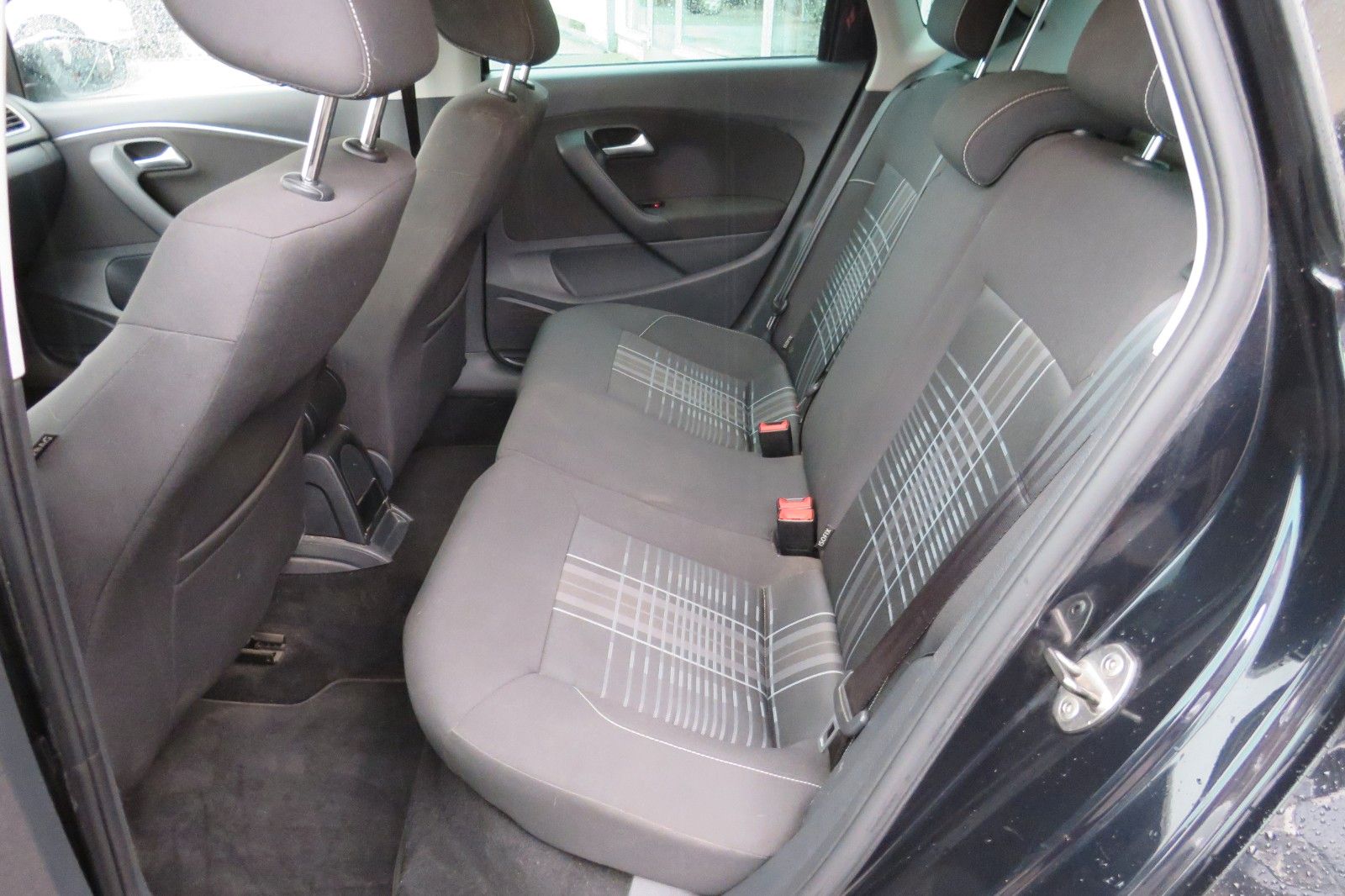 Fahrzeugabbildung Volkswagen Polo V Lounge 4T PDC GJ AHK CLIMATRONIC