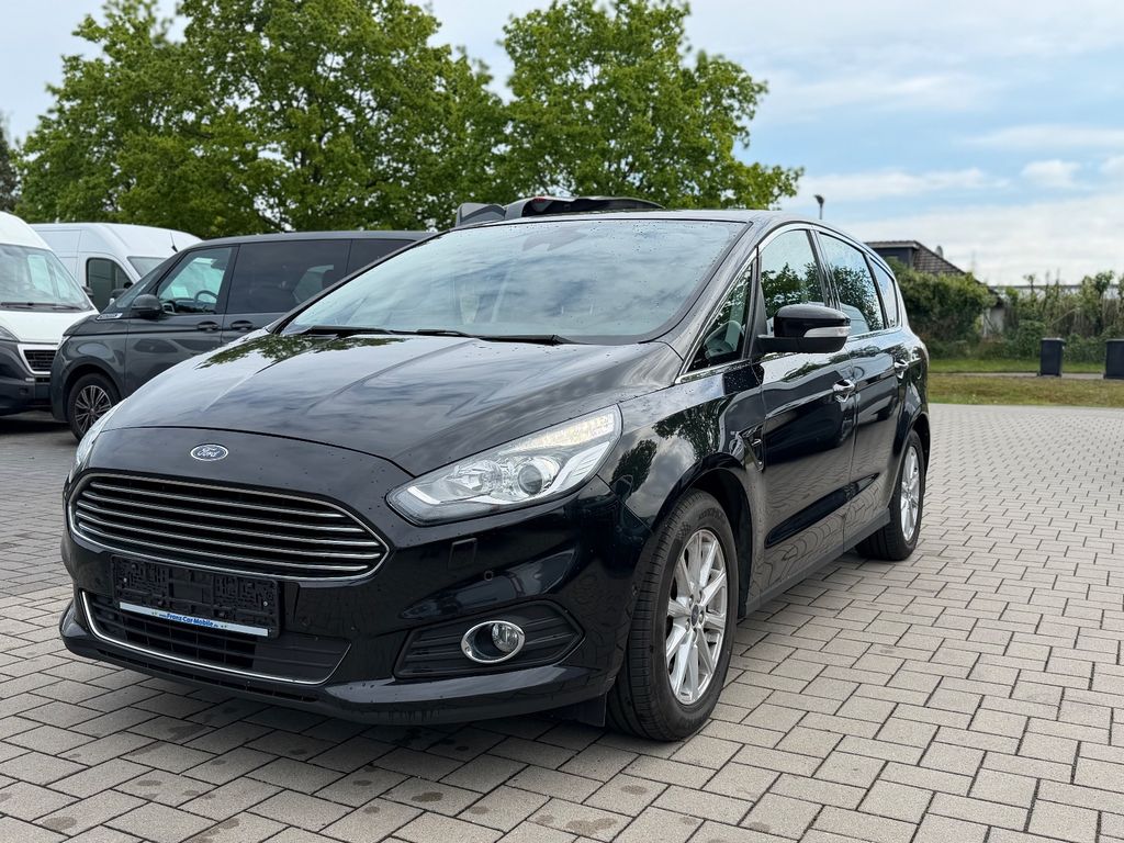 2017 Ford S-Max