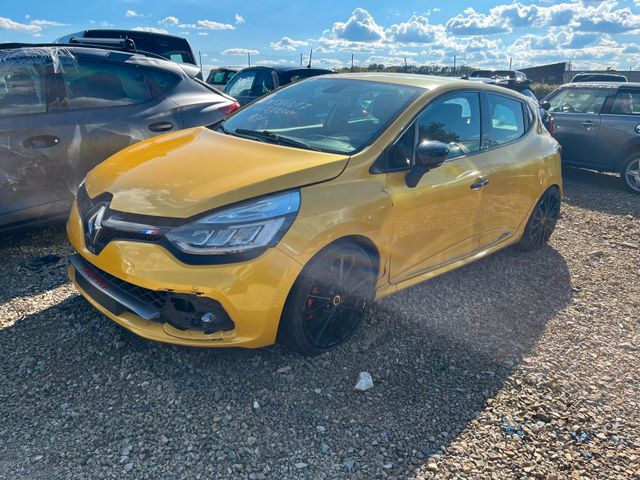 Renault Clio IV RS TROPHY 1.6i 16v 220/ EK080