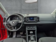 Fahrzeugabbildung Karoq Ambition 1 HAND DAB Ambientebeleuchtung SH