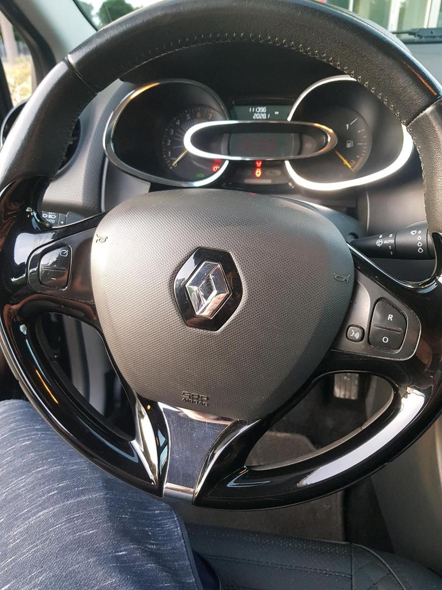 Renault Clio 2015 — photo 9