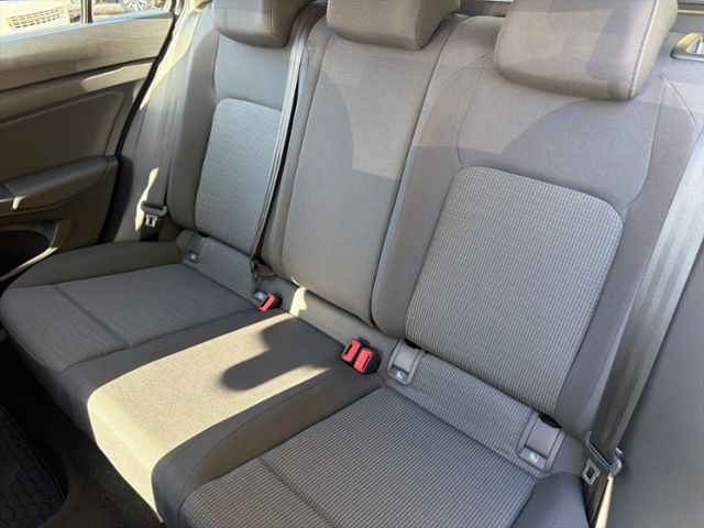Fahrzeugabbildung Volkswagen Golf Variant 1.5 TSI LED SHZ AHK KLIMA APP-CONNE