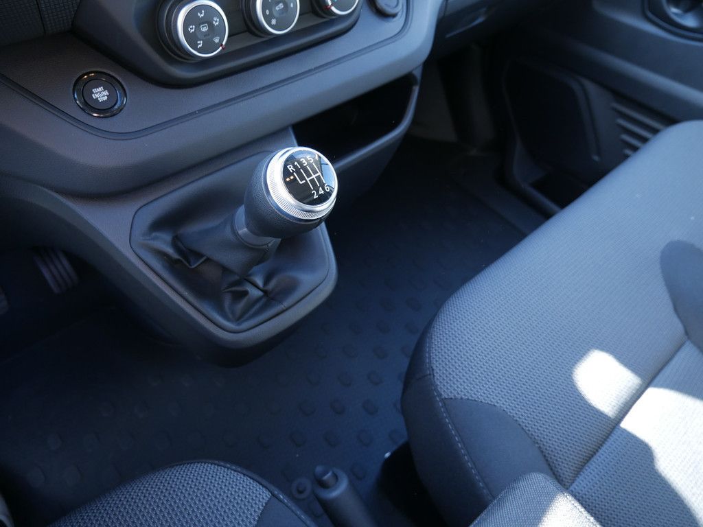 Fahrzeugabbildung Renault Trafic Kasten Lkw Komfort L1H1 2,8t Blue dCi 130