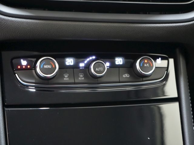 Grandland GS+LED+NAVI+360 GRAD KAMERA+SITZ-/LENK