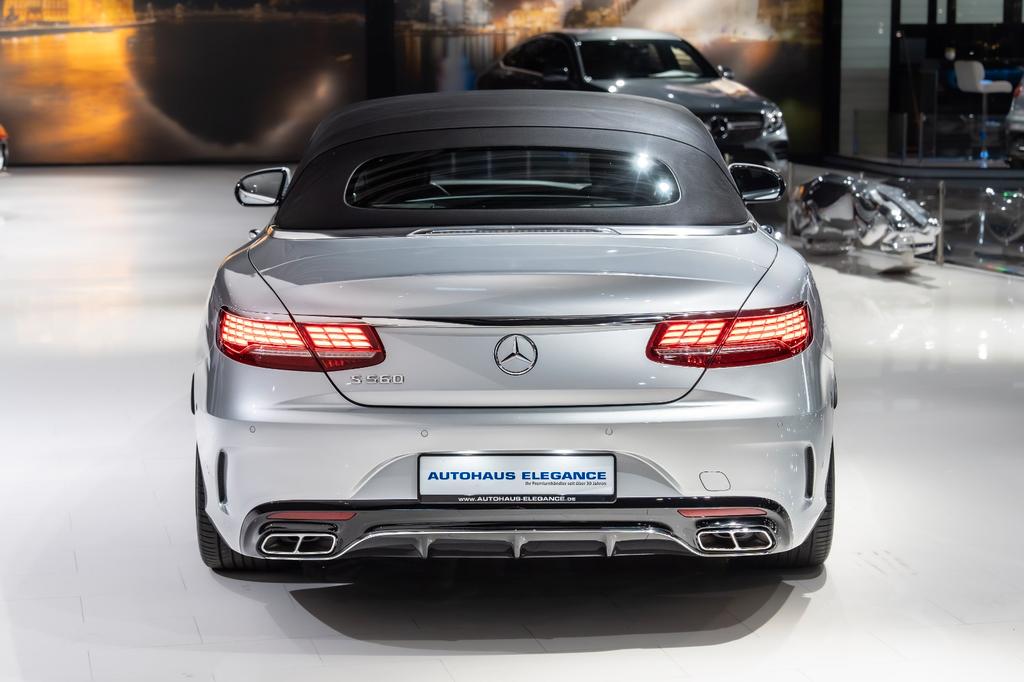 Mercedes-Benz S 560