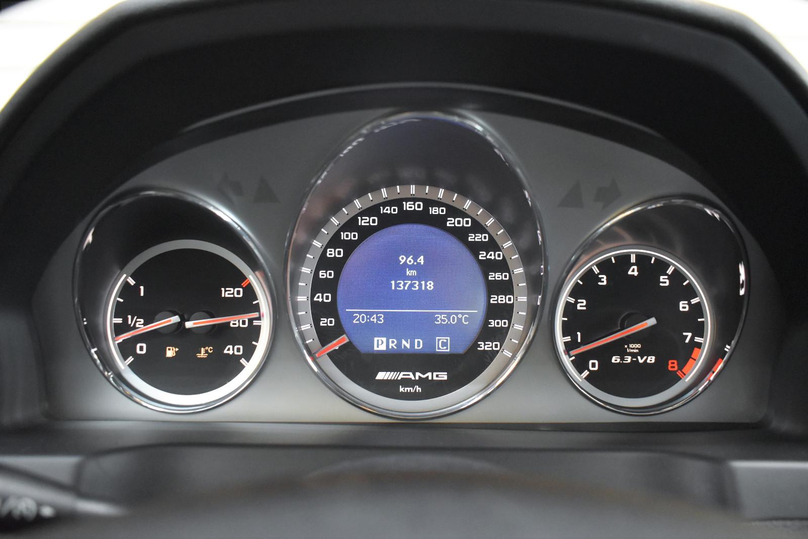 MERCEDES-BENZ C63 AMG V8 6.2 457ch BVA Toit ouvrant Sièges chauffants cuir