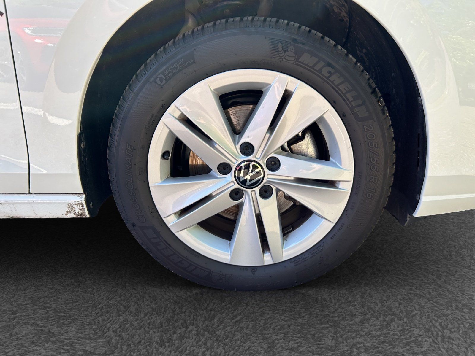 Volkswagen Golf - Bild 12