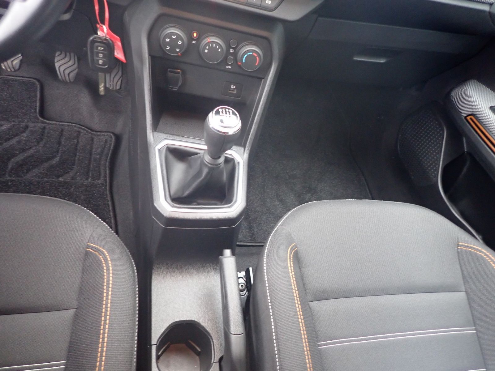 Fahrzeugabbildung Dacia Sandero III Stepway Comfort