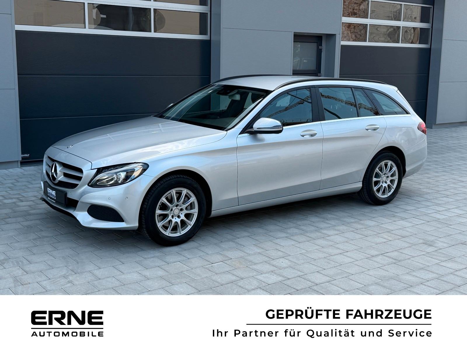 Mercedes-Benz C 220d T-Modell | LED AHK SHZ PDC NAVI etc.