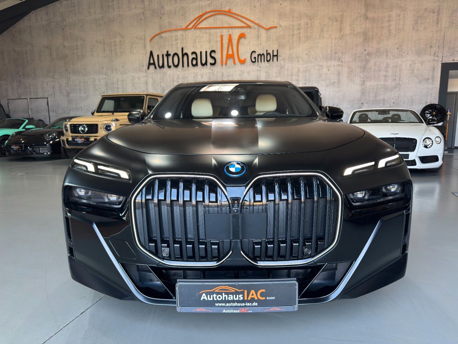 BMW 750/e/xDrive/M/Sport/TV/360*/3D foto 3