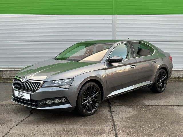 Skoda Superb 150PS DSG Style+ DCC KAMERA NAVI LM19"AHK