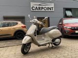 Vespa GTS 300 sofort verfügbar - VESPA BEIGE NEU