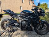 Triumph Street Triple 765 RS 