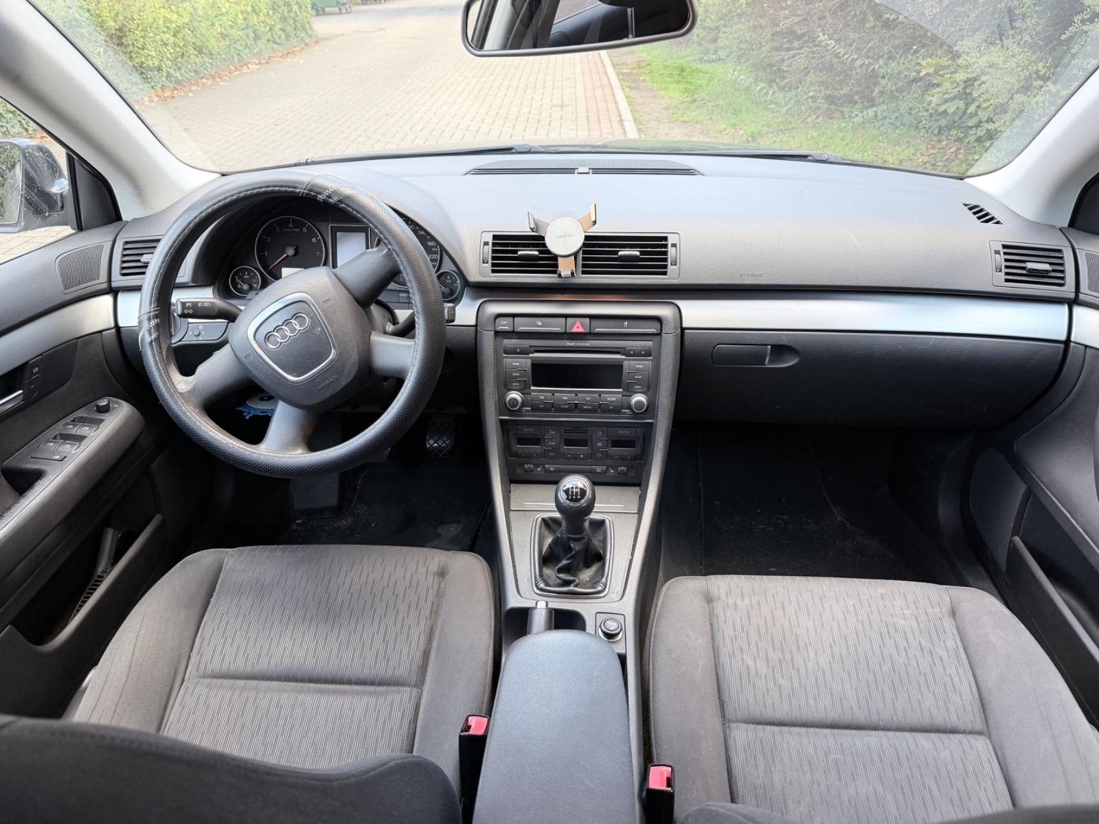 Audi A4 2007 — interior