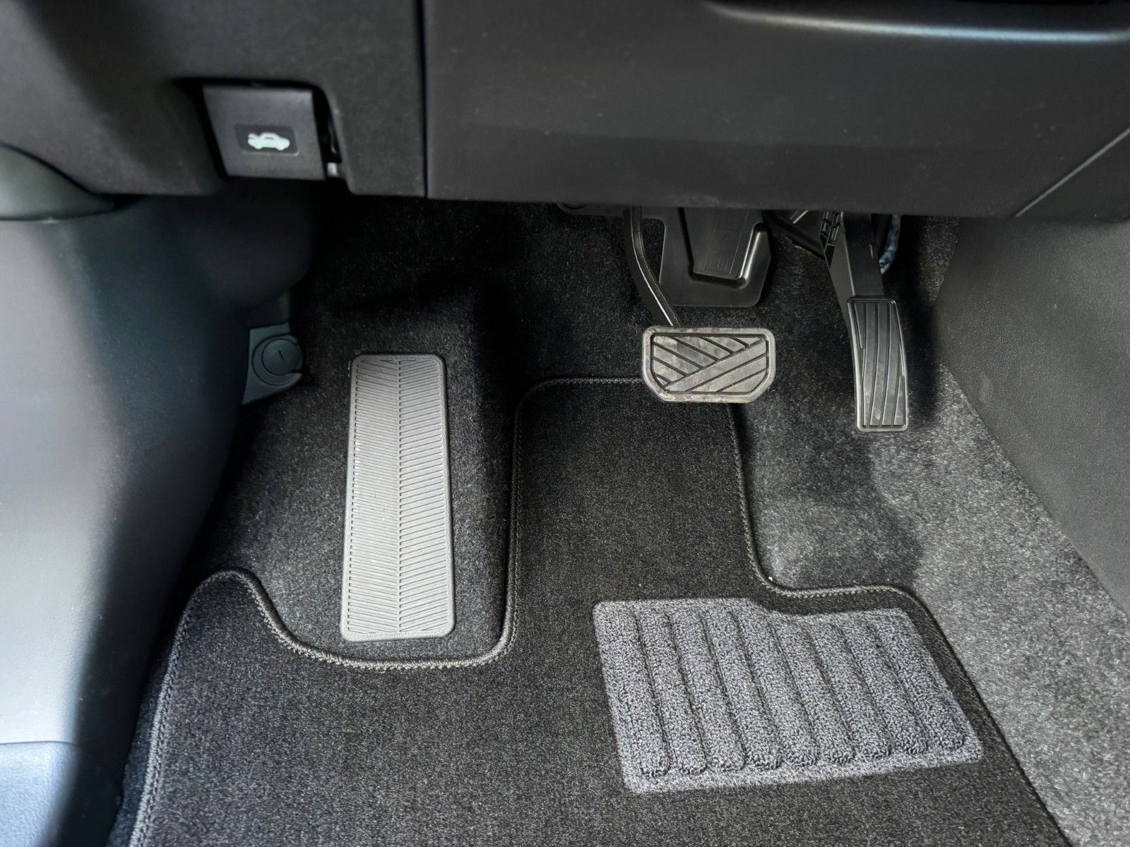 Suzuki e Vitara - Bild 22