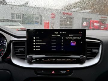 Kia Ceed SW 1.5T DCT7 Vision Komfort+ Navi Kamera