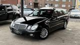 Mercedes-Benz E 220T CDI*Automatik*Xenon*KlimaA*S-Dach*Pdc*Ahk - gebrauchte Mercedes-Benz E 220 aus dem Jahr 2008
