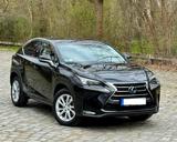 Lexus NX 300h E-FOUR Luxury Line Hybrid-SUV - Lexus Gebrauchtwagen in Berlin