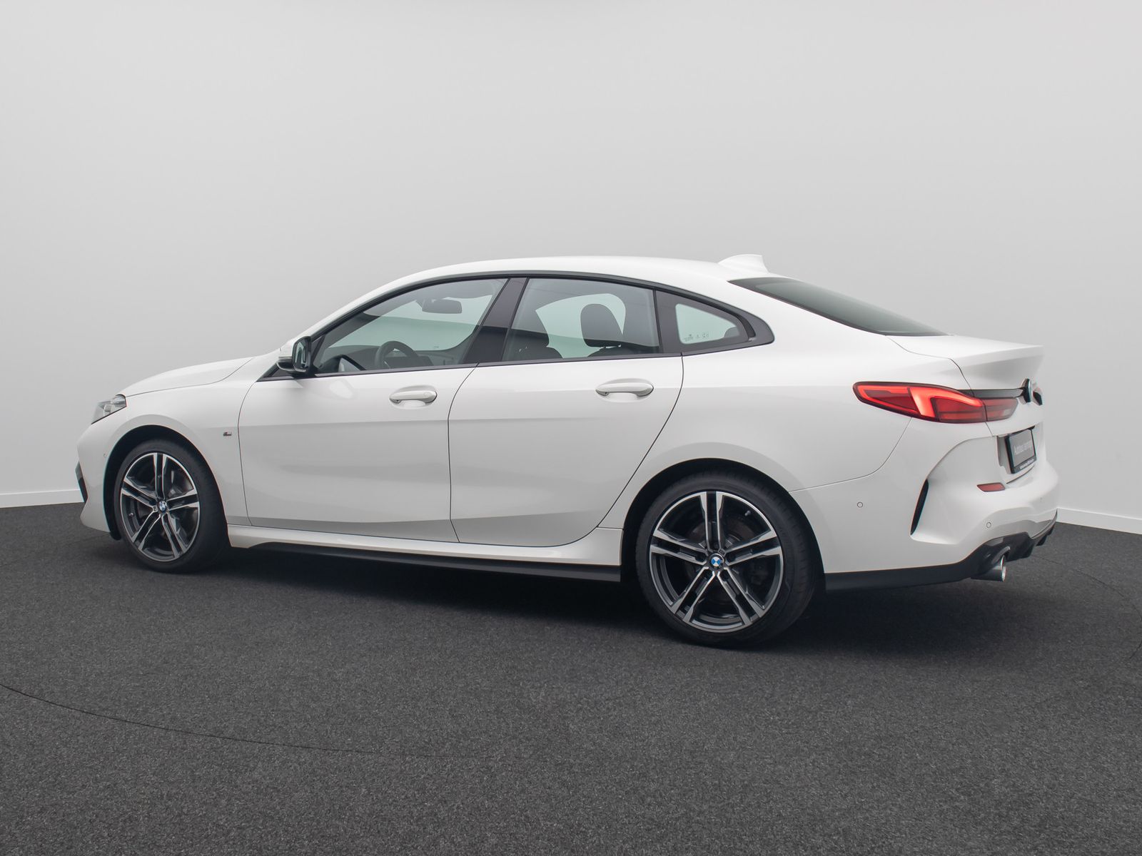 Fahrzeugabbildung BMW 220d Gran Coup&eacute; M Sport HUD H/K DAB Komfort 18Zl