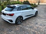 Audi S3 S-tronic quattro Sportback Carbon Style 5J.Ga - Audi S3 mit Benzin-Antrieb: Sportwagen