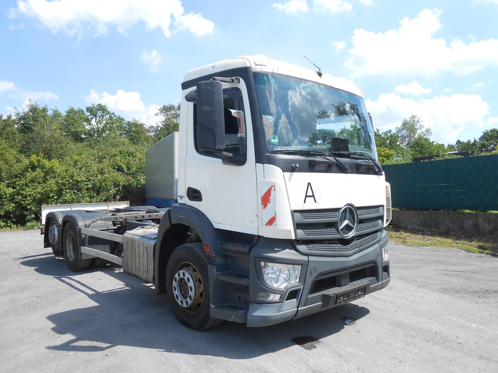 Mercedes-Benz Antos 2533 *Fahrgestell*EURO 6* Klima*08.2016