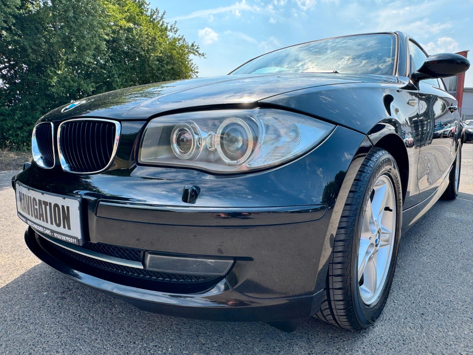BMW BMW Limousine 118 i*Navi*Sitzheizung*Xenon*