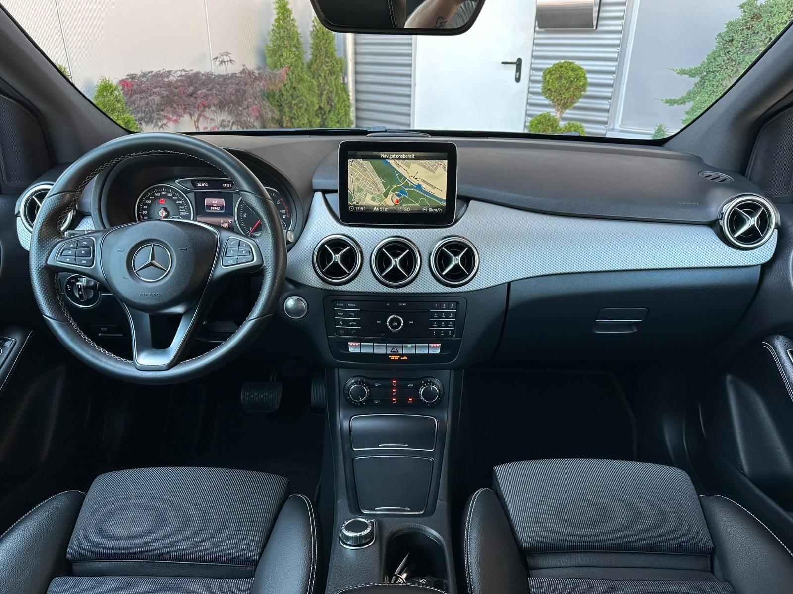 Mercedes-Benz B 180 CDI Automat. Urban*Leder*Navi*LED*SHz.*TÜV