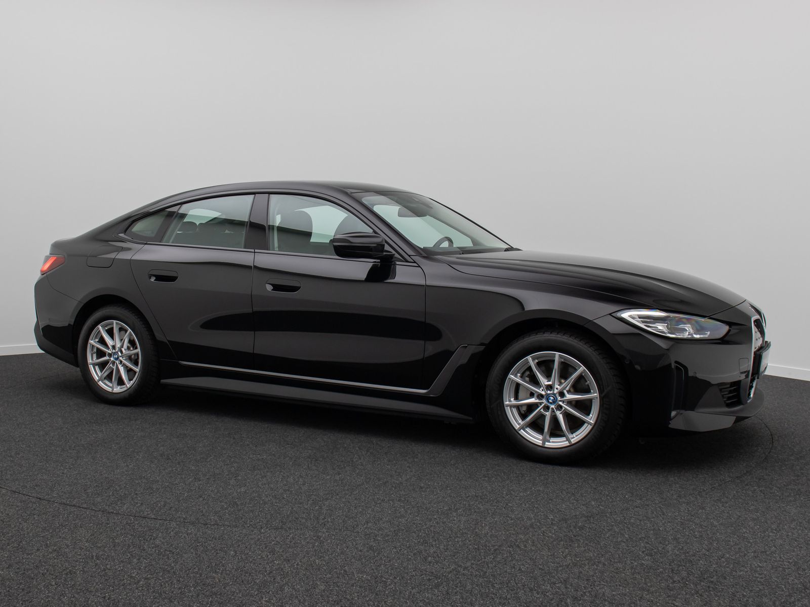 Fahrzeugabbildung BMW i4 eD40 GC Kamera Widscreen Leder Sportsitz DAB
